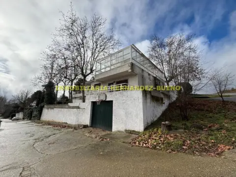Chalet en Alba de Tormes