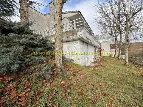 Chalet en Alba de Tormes