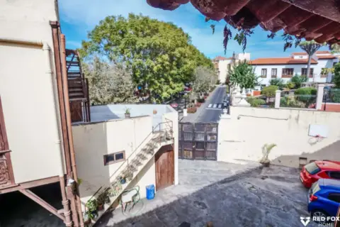 Chalet en calle Constitución, 8