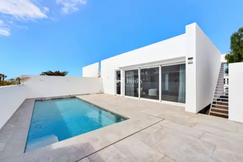 Casa en Costa del Silencio-Las Galletas