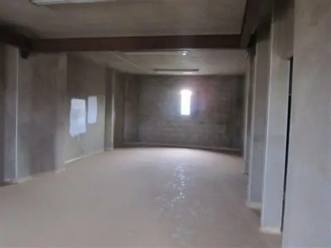 Nave industrial en Avenida de Lentiscares