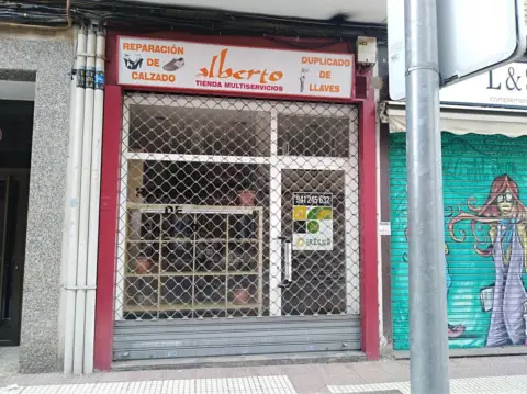 Local comercial en calle Luisa Marin Lacalle