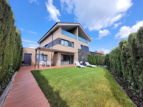 Casa en Concejo de Iza Etorbidea, 15