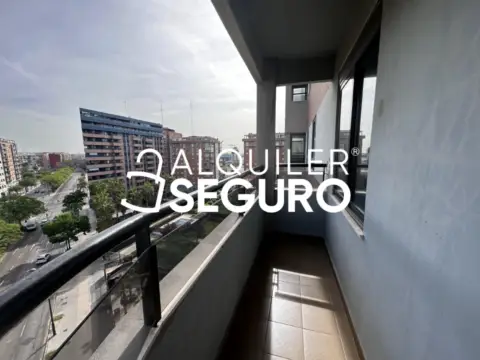 Piso en Camins Al Grau