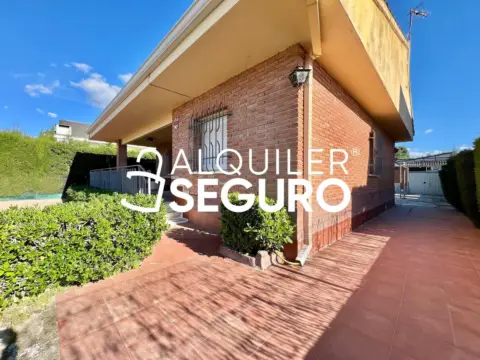 Chalet en Valdetorres de Jarama