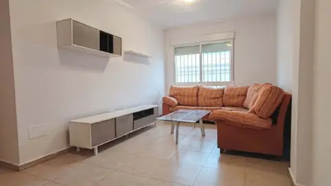 Piso en calle de la Ballesta, 28