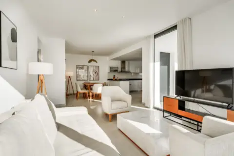 Casa adosada en Bel-Air-Cancelada-Saladillo