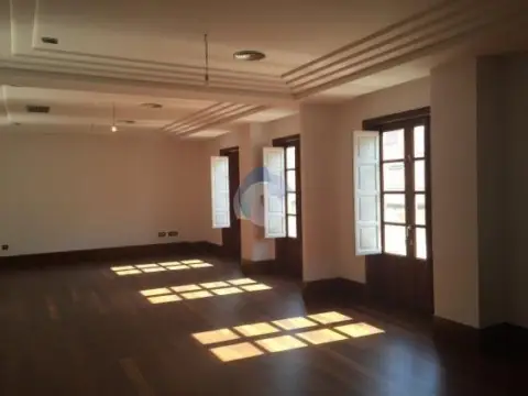 Piso en calle del Paseo