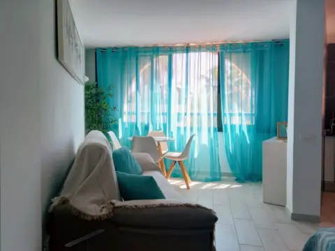 Estudio en Playa de Las Américas