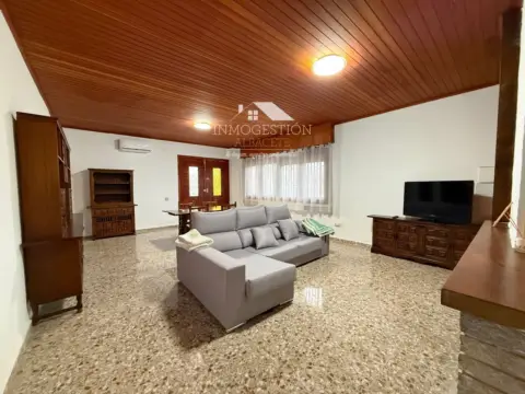 Chalet en Pedanías y Barrios Rurales