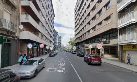Local comercial en Avenida de Zamora