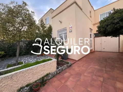 Chalet en Dehesa Vieja - Puente Cultural