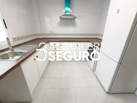 Piso en Campoamor-Carolinas-Altozano