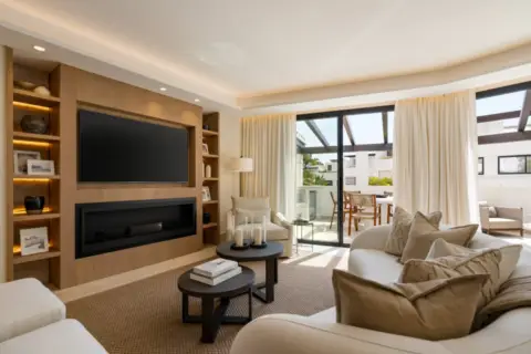 Apartamento en Lomas de Marbella Club-Puente Romano