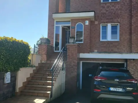 Casa en Urbanización Ría del Pas, 408