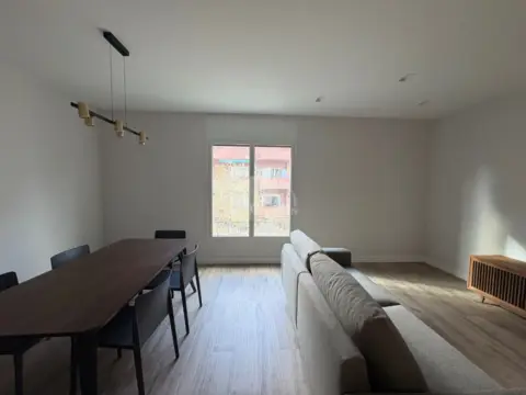 Piso en La Nova Esquerra de Leixample