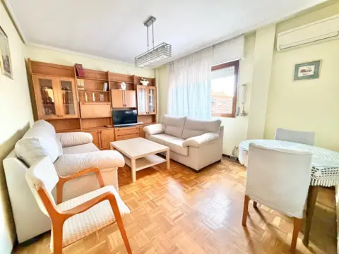 Piso en calle de Lardero