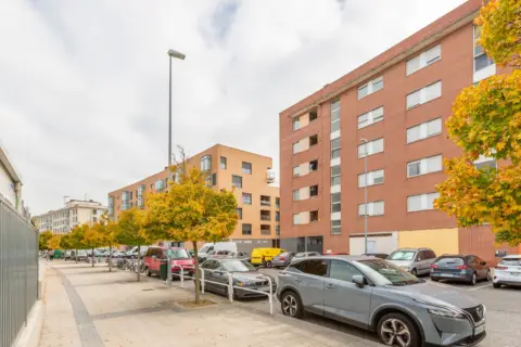 Piso en calle de Santos Ochandátegui, 55