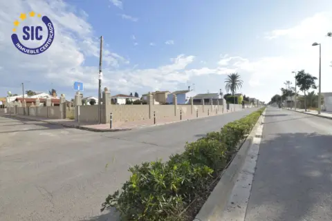 Terreno en Carrer de l'Ànec Blanc