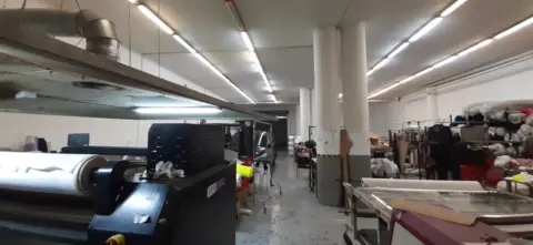 Nave industrial en Pla d'en Boet