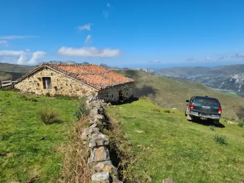Casa en calle La Mantilla