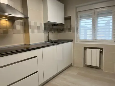 Piso en calle C/ 1º de Mayo, nº 2