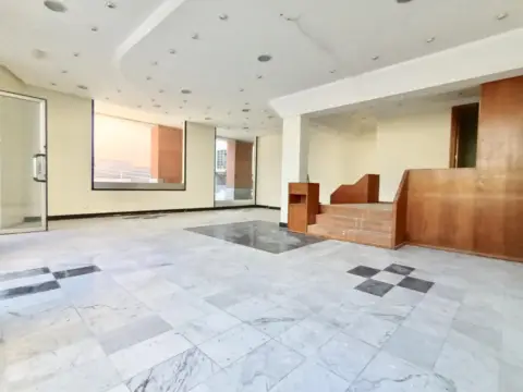 Local comercial en Barrio de Egia, Donostia