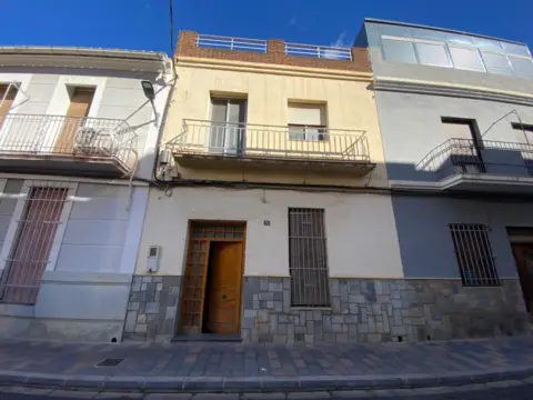 Casa pareada en En La Zona de Blasco Ibáñez, Beniparrell