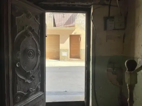Casa en Zona Alta de Estadilla.