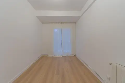 Piso en Córcega - Avda. Josep Tarradellas