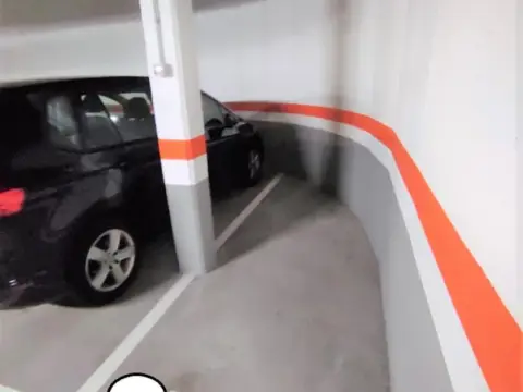 Garaje en Zona Aldatze- Jardines