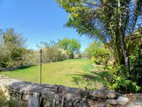 Casa en Casa en Montuiri Con Solar de 15.000M2