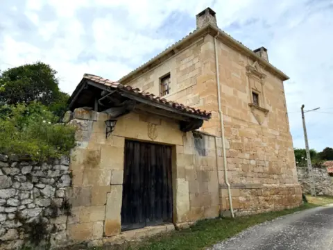 Casa en Villarcayo de Merindad de Castilla