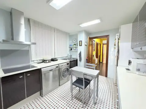 Piso en Junto Plaza de España