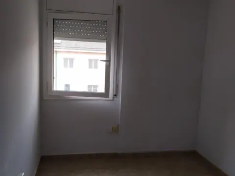 Dúplex en Cerca Estaciones Tren y Ferrocarril