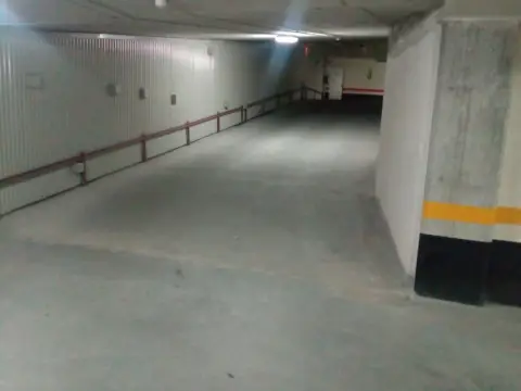 Garaje en Zona     Centro