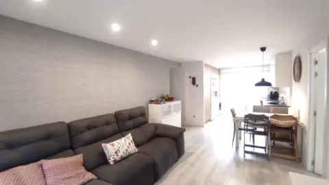 Piso en Zona Ipurua, Muy Cerca del Centro.