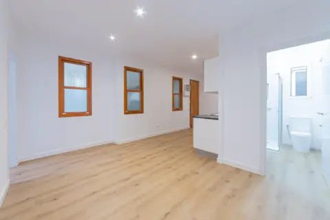 Apartamento en Metro Camp de L´Arpa - Maragall