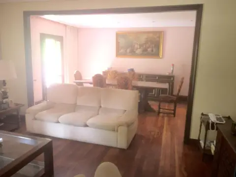 Piso en Piso Amplio en El Centro de Aleggi