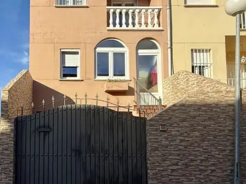 Dúplex en A 5 Minutos de Carrefour