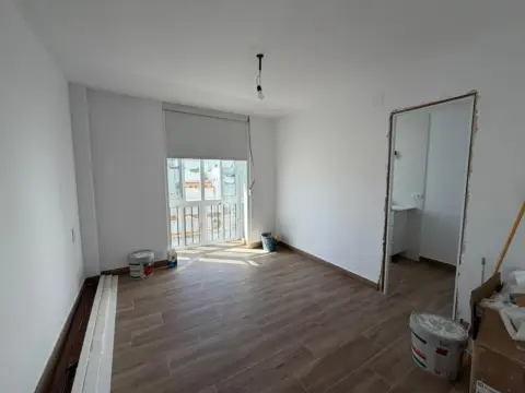 Piso en Cerca de La Plaza del Rey