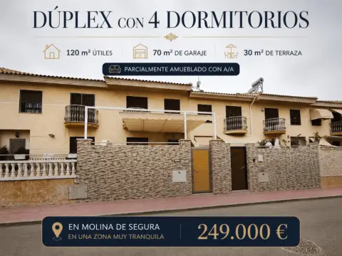 Dúplex en calle Londres, Cerca de La Piscina Cubierta
