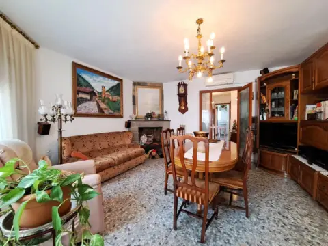 Casa en Zona Centre, A Prop de La Passió