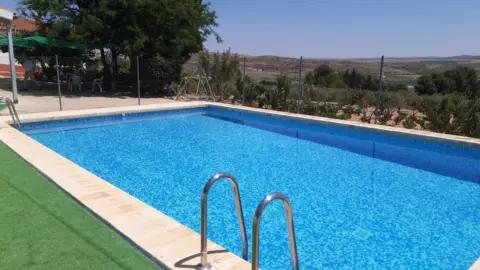 Casa en Zona Consultorio. Carretera Montealegre A Fuente Álamo