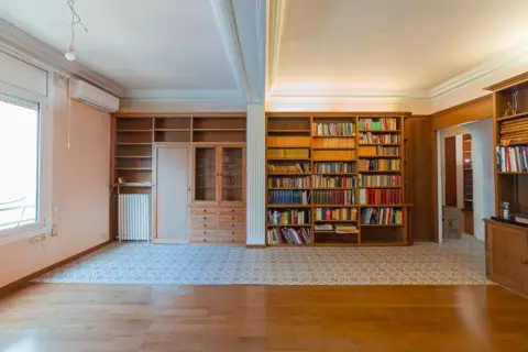 Piso en Calvet-Turó Park