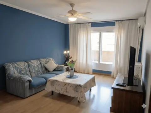 Apartamento en Zona R66, Frente Al Parque del Príncipe