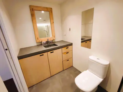 Piso en Zona       Urki