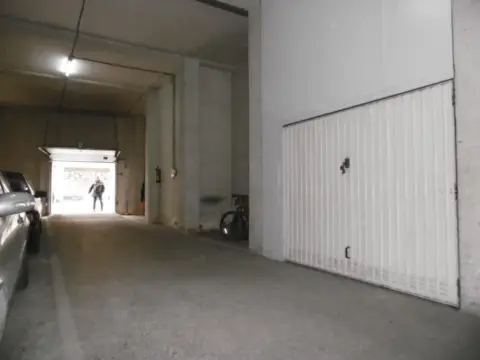 Garaje en Centro, Junto Al Supermercado Dia
