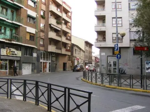 Garaje en Centro, Junto Al Supermercado Dia