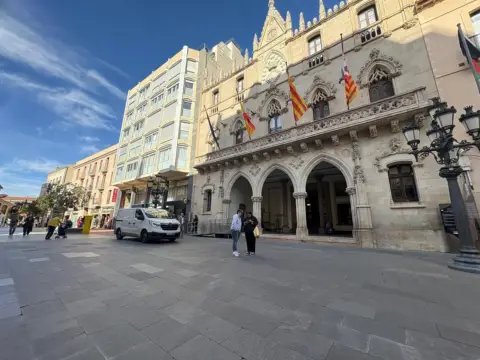 Piso en Junto A La Rambla D´ Ègara